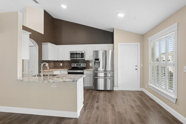 Building Photo - 67 Kingfisher Way