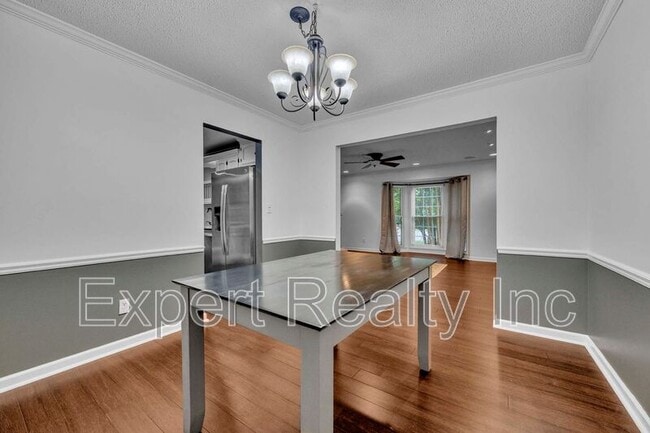 Building Photo - 5501 Heath Row Dr