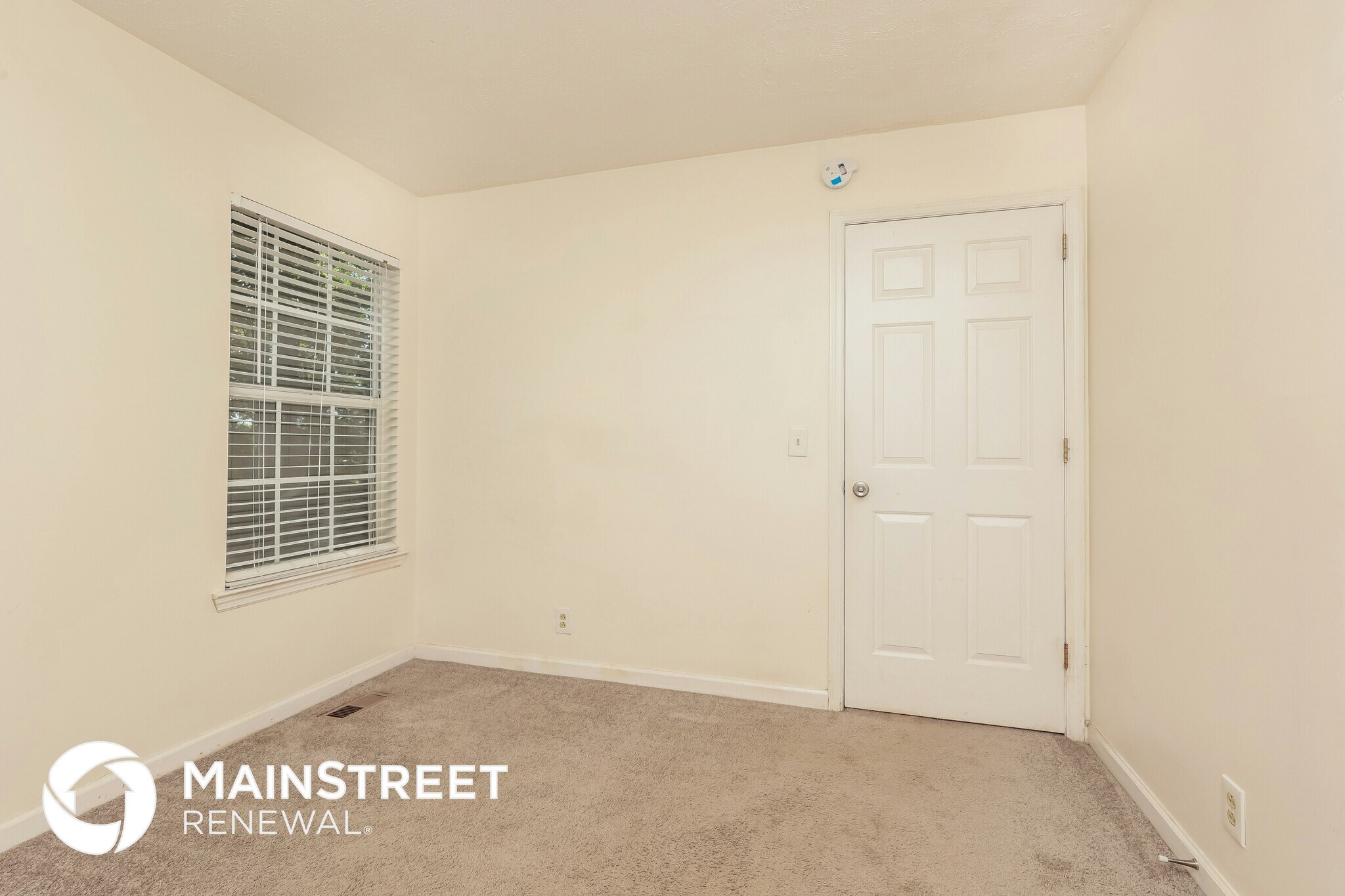 Building Photo - 4073 Calumet Dr