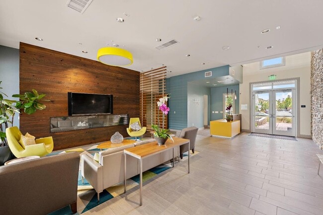 Building Photo - 890 White Moonstone Loop