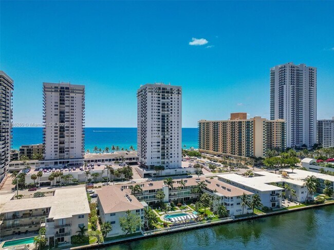 Building Photo - 2401 S Ocean Dr