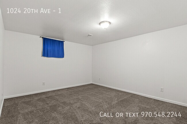 Building Photo - 1024 20th Ave
