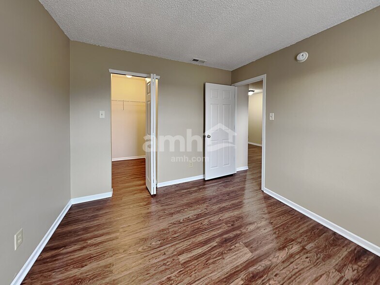 Building Photo - 9559 W Stargazer Dr