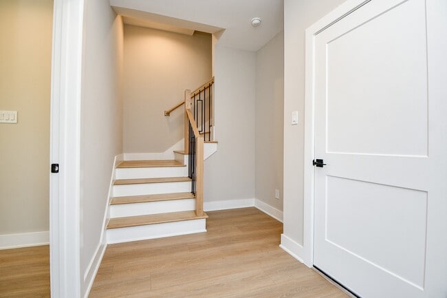 Building Photo - 4918 Brinkman St