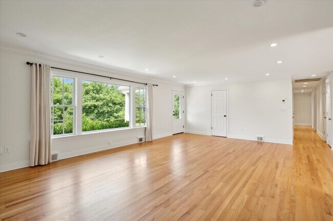 Building Photo - Single Family Home for Rent in Unionville Chadds Ford School District!