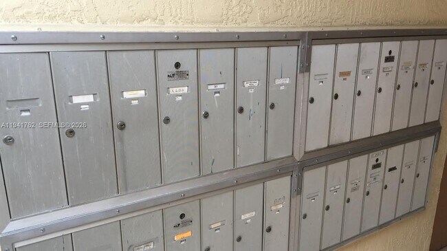 Building Photo - 6855 Abbott Ave