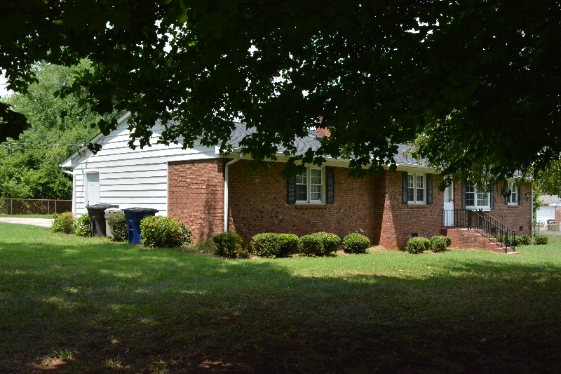 Primary Photo - 4501 Kernersville Rd