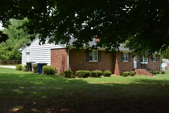 Building Photo - 4501 Kernersville Rd