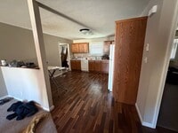 Building Photo - 208 Wild Rose Ln