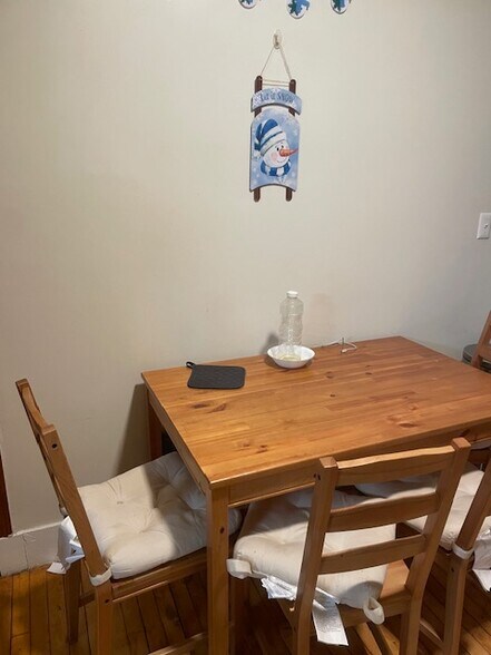 Building Photo - 49 Saint Stephen St