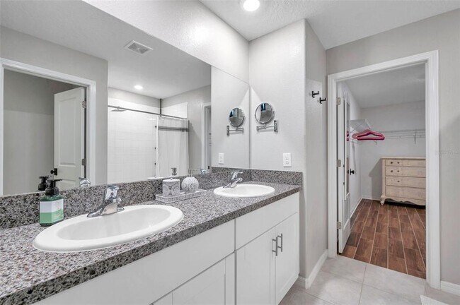 Building Photo - 3737 Copperspring Blvd