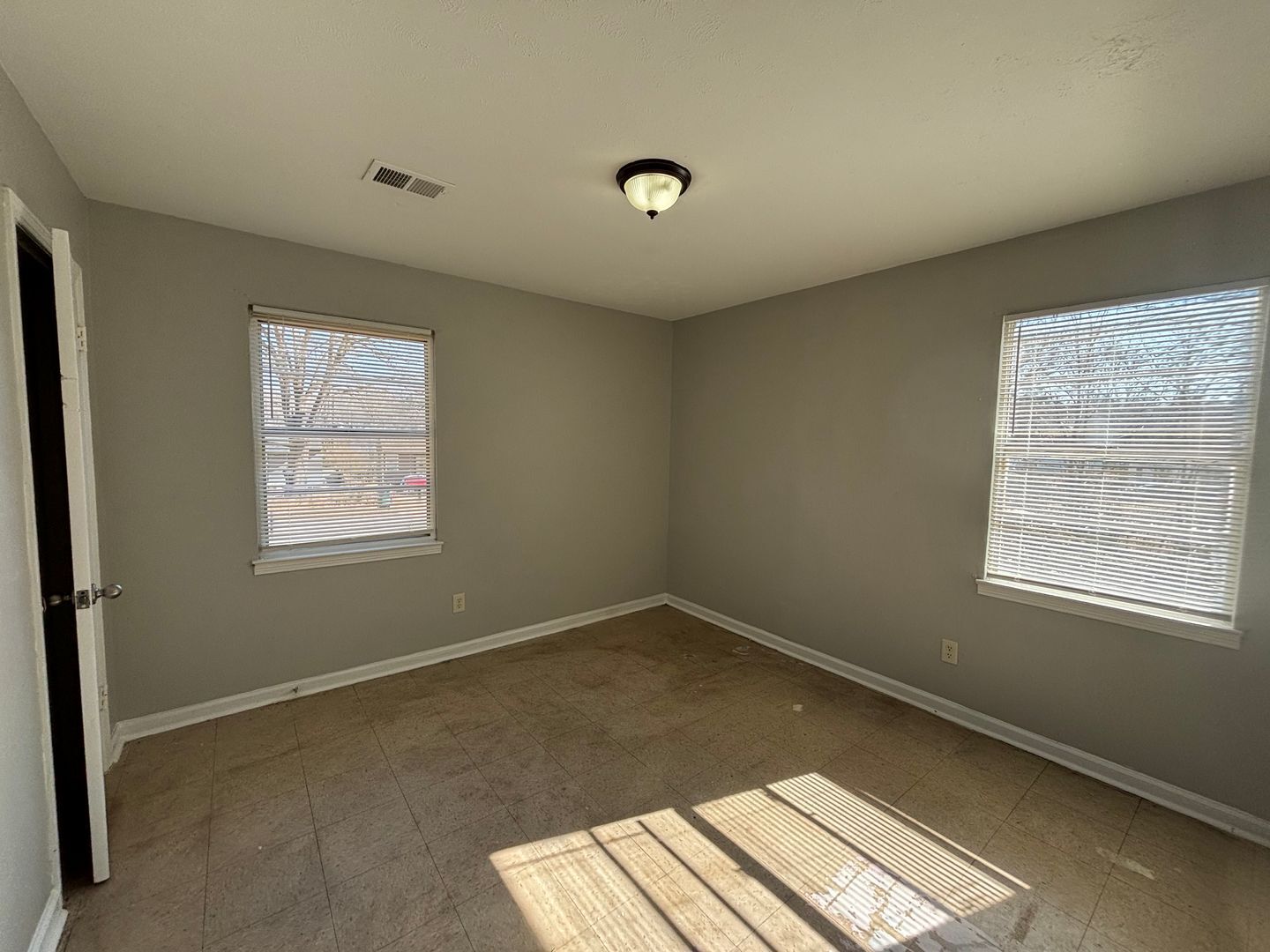 Building Photo - 2551 Dakar Ave