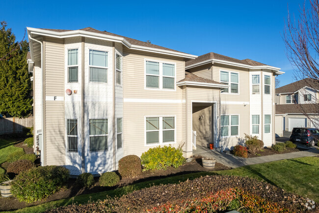 Exterior - Emerald Gardens