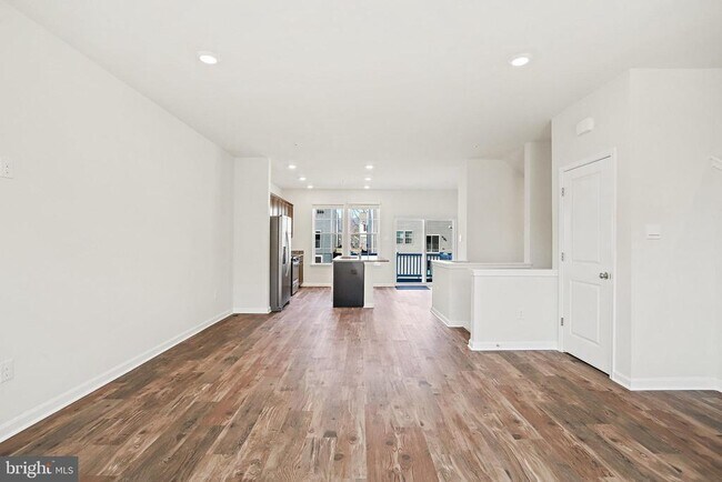 Building Photo - 1271 Apollo Dr