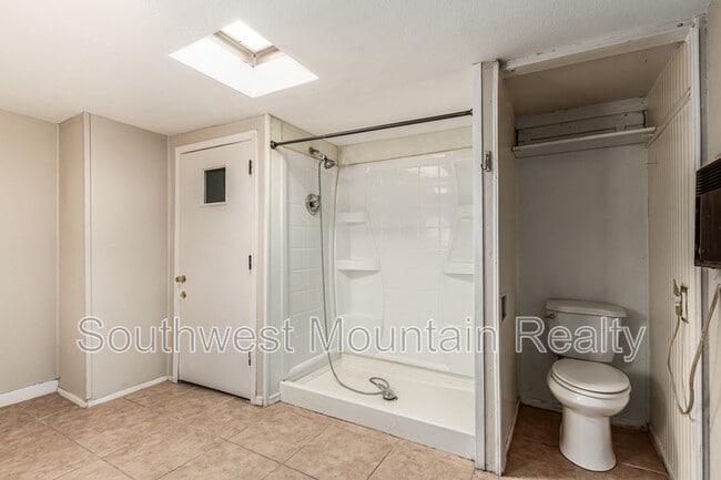 Building Photo - 10546 E Boise St