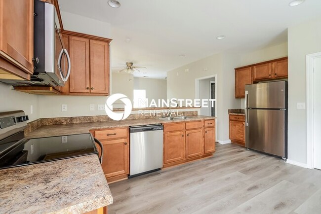 Building Photo - 1068 Fairbank Ln