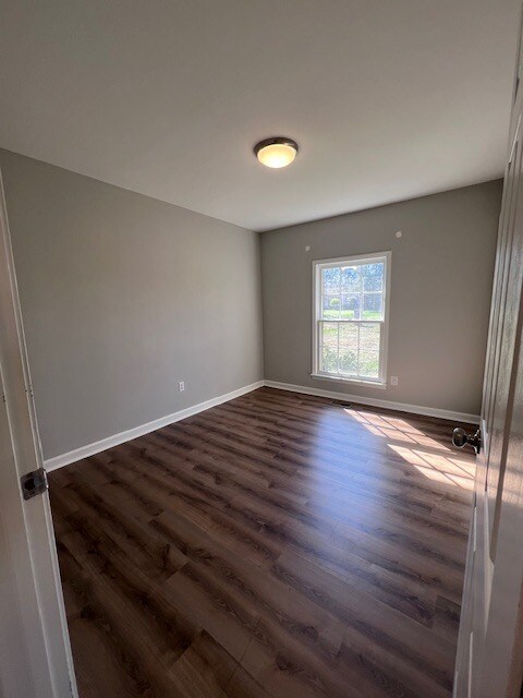 Building Photo - 832 Craig St