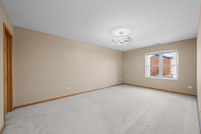 Building Photo - 100 Bokelman St