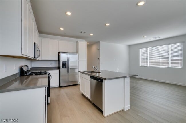 Building Photo - 379 Morgan Crst Dr