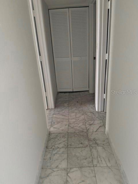Building Photo - 1400 Mineo Dr