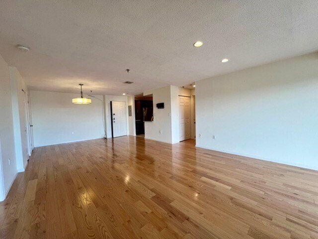 Building Photo - 3920 Mystic Valley Pky