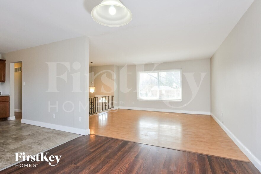Building Photo - 41 Gary Glen Dr