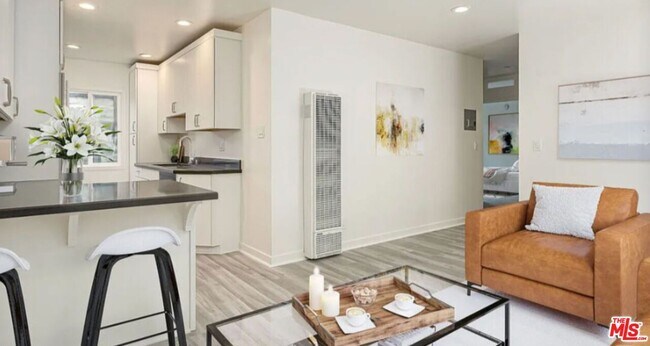 Building Photo - 656 Indiana Ave