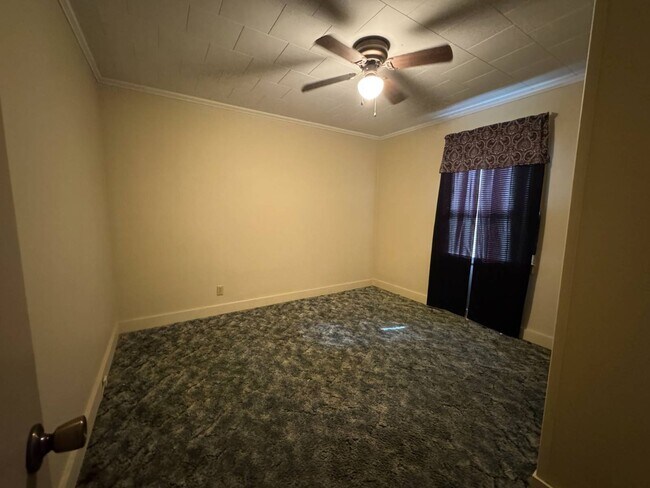 Building Photo - 529 Terrebonne St