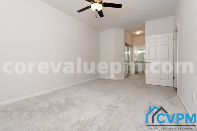 Building Photo - 1688 Fallowfield Ct