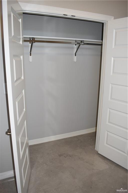 Building Photo - 27 Whitetail Dr