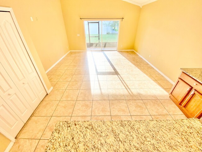 Building Photo - SPACIOUS HOME IN KISSIMMEE, FLORIDA!