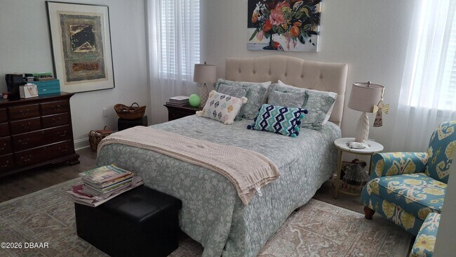 Building Photo - 113 Hagge Dr