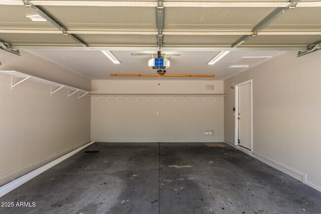 Building Photo - 2771 S Sailors Way