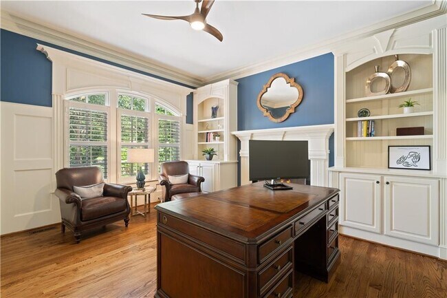 Building Photo - 6327 Howell Cobb Ct