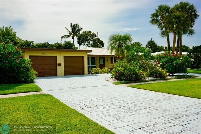Primary Photo - 201 SW 7th Ave