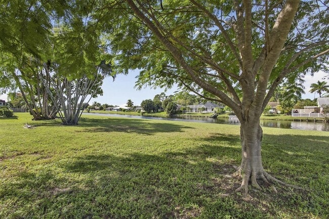 Building Photo - 12001 Poinciana Blvd