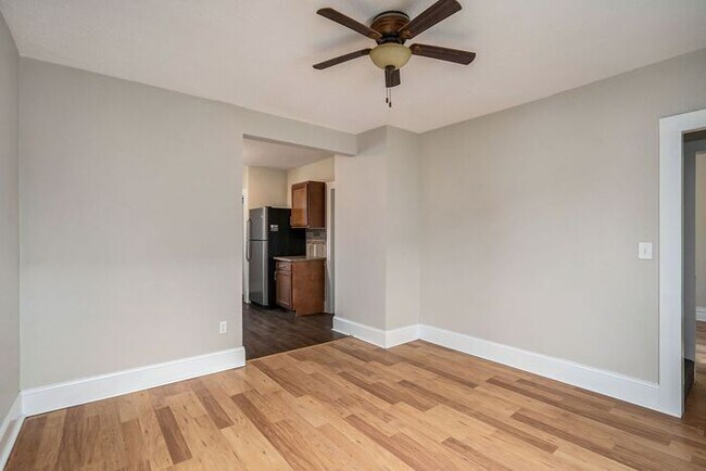 Building Photo - Fantastic, large remodeled 3-bed/1-bath ranch, unfinished basement & partially enclosed yard