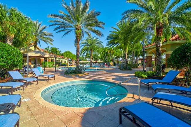 Building Photo - Furnished 3 Bedroom Luxurious Single Famil...