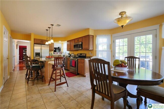 Building Photo - 4624 Concord Cir