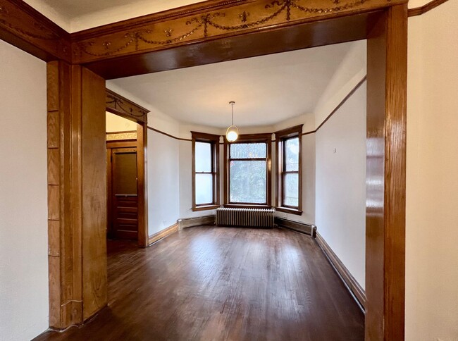 Building Photo - 2326 S Millard Ave