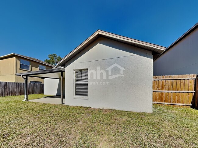 Building Photo - 96 Knights Hollow Dr