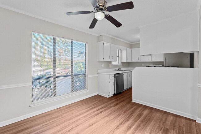 Building Photo - 2908 Cable Way