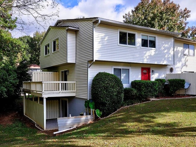 Building Photo - 3874 Mulkey Cir SW