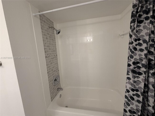Building Photo - 4205 N University Dr