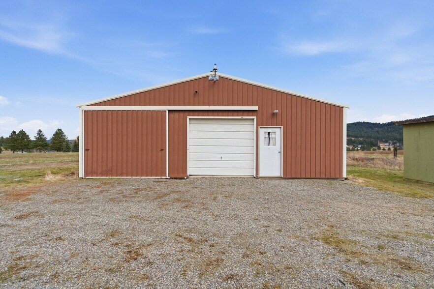 Building Photo - 5621 S Conklin Rd