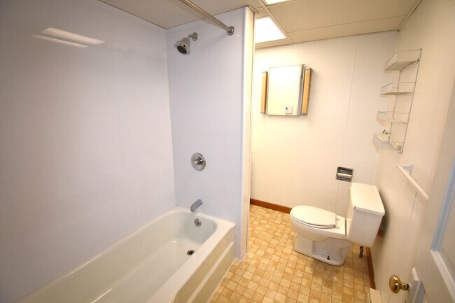 Building Photo - RKAU509