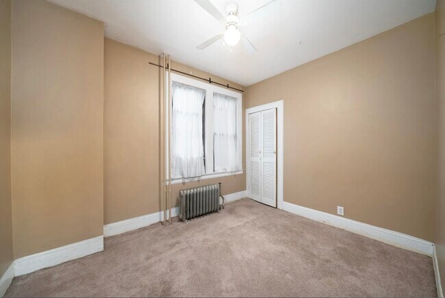 Building Photo - 644 West Side Ave
