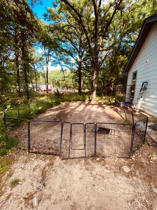 Building Photo - 132 Fernwood Dr