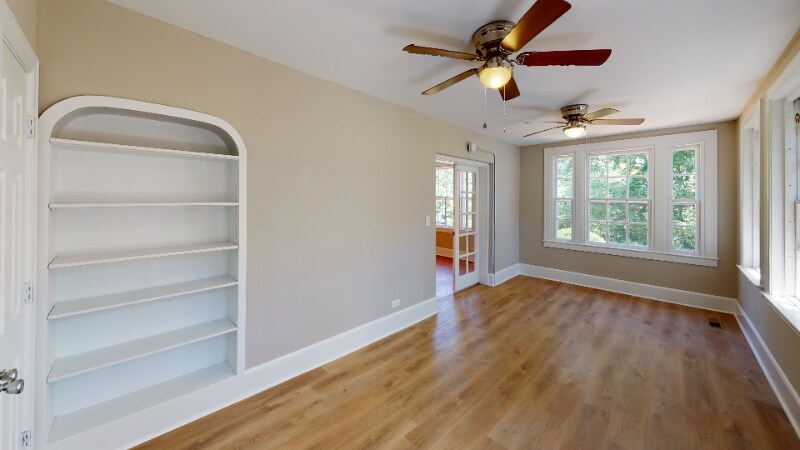 Building Photo - 500 N Thomas Rd