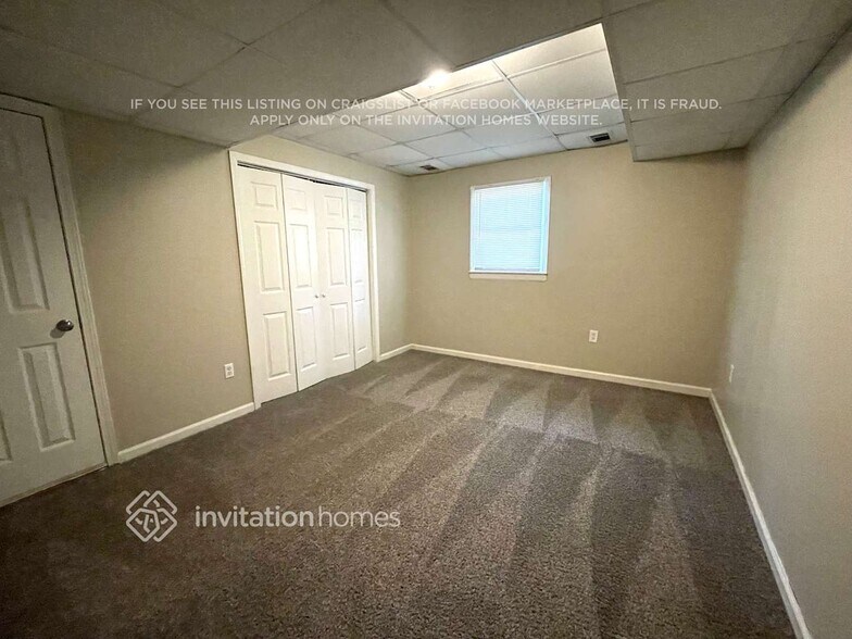 Building Photo - 4730 Shadybrook Way SE
